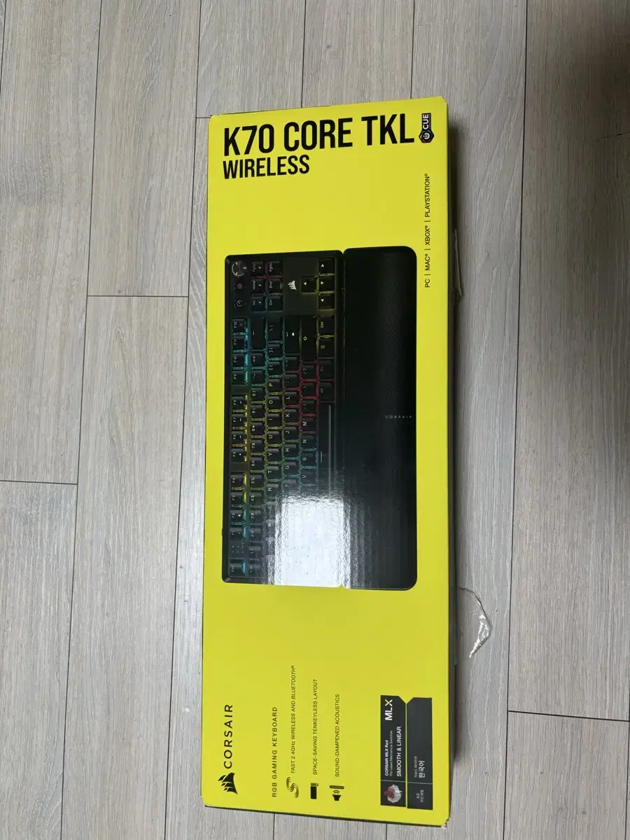 커세어 K70 core tkl 판매합니다